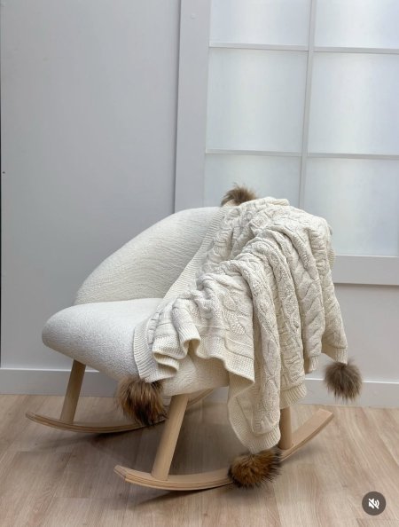 حرام صوف مبطن مع طابات ريش